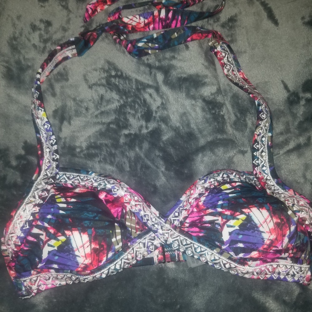 VS Pink bikini top